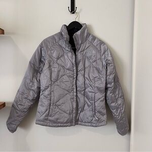 The North Face Aconcagua 550 Series Down Puffer Jacket in Silver Women's Medium